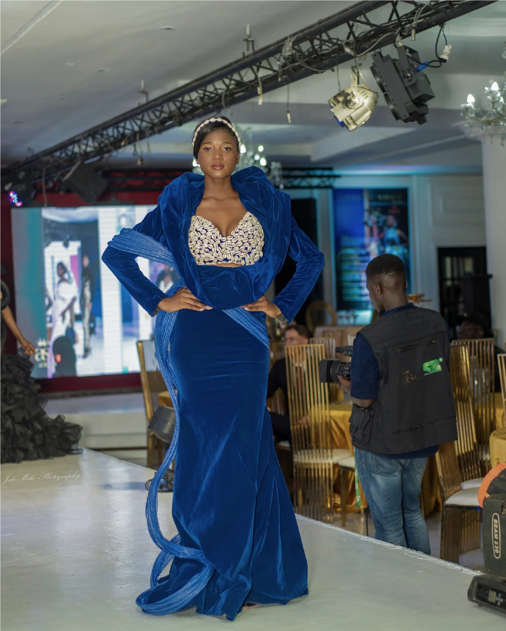 Runway look